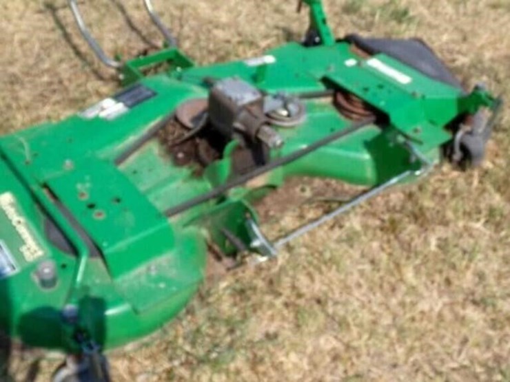 john-deere-1025r-image-16