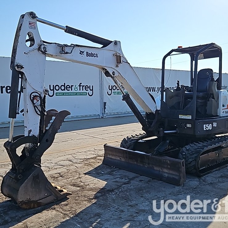 2018 BOBCAT E50
