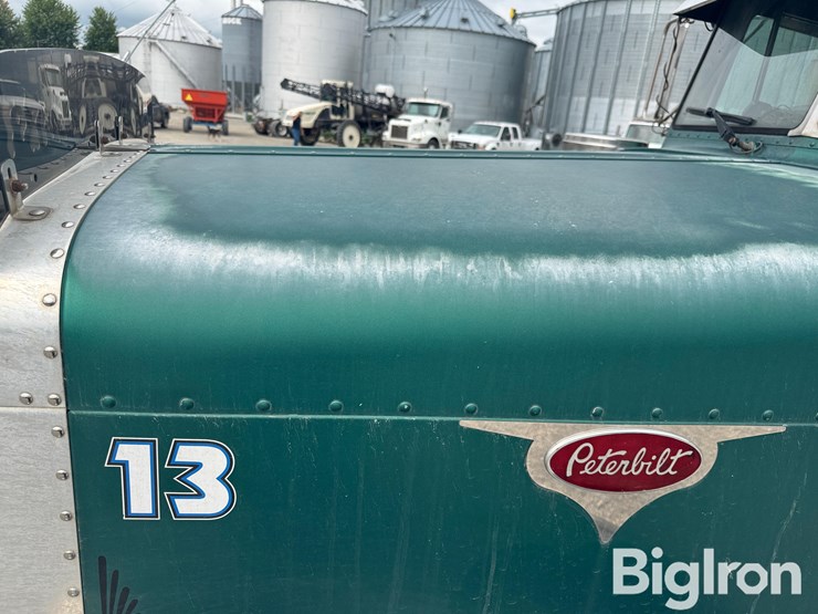 1998-peterbilt-379-image-14