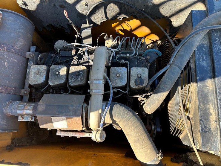 2003-hyundai-robex-210-lc-7-image-15