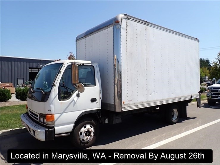 1999-isuzu-npr-image-1