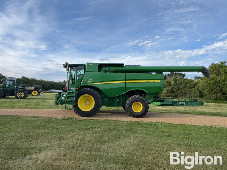 2019-john-deere-s770-image-8