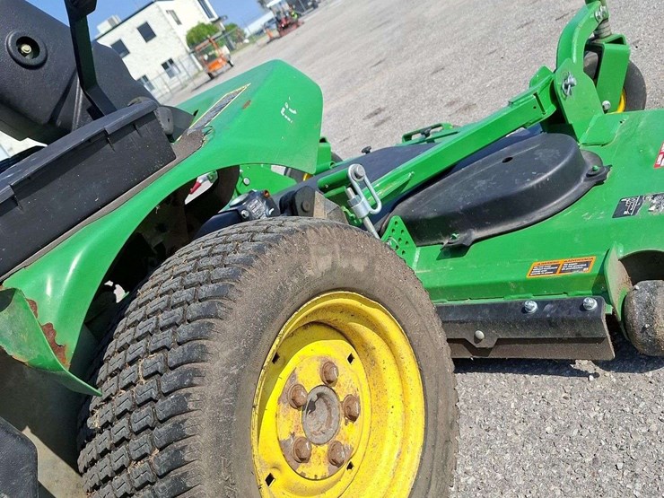 2010-john-deere-1445-image-14
