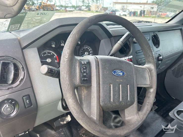 2014-ford-f450-image-11