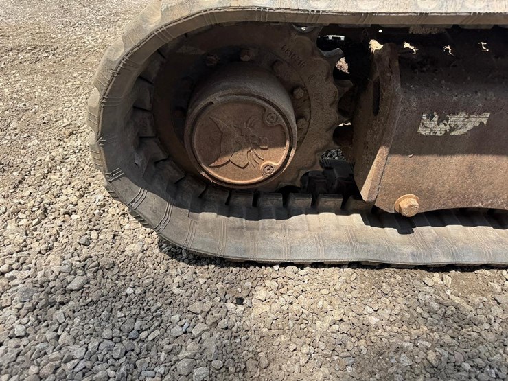 2006-bobcat-341g-image-20