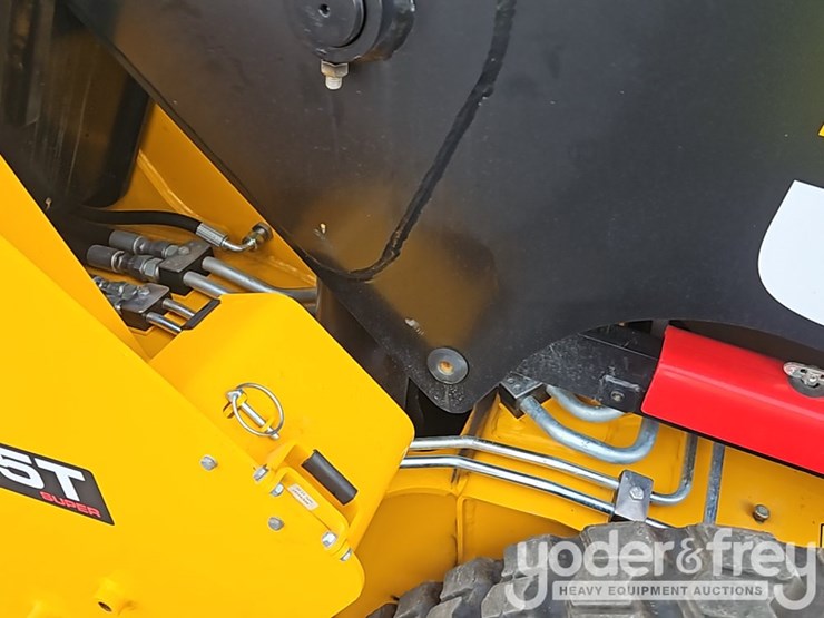 2026-jcb-215t-image-14