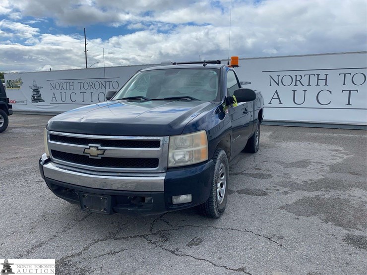 2007-chevrolet-silverado-1500-image-1