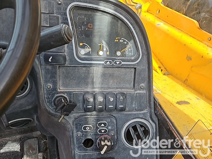 2018-jcb-510-56-image-30