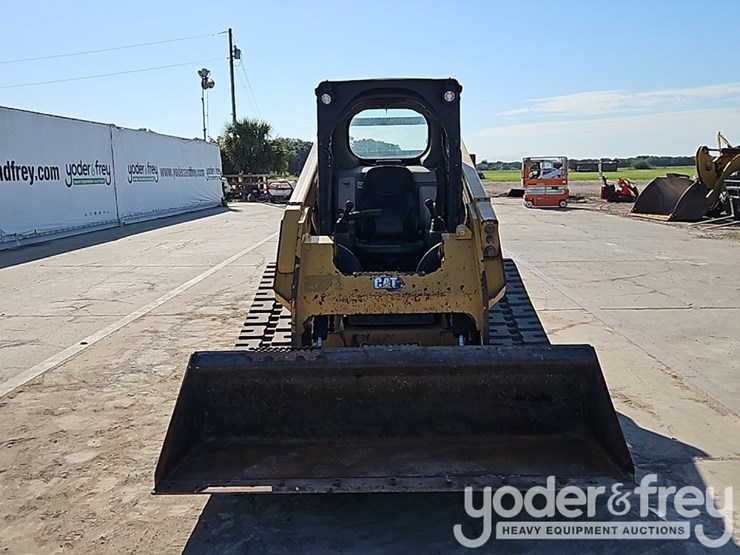 2021-caterpillar-289d3-image-14