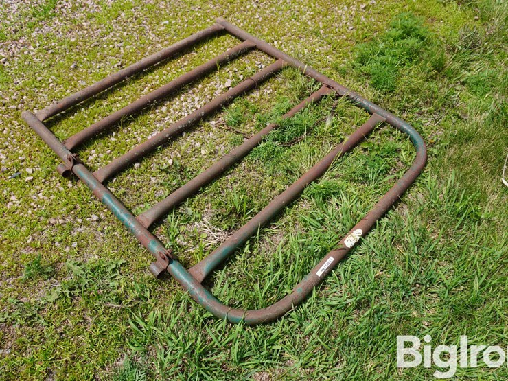 48"-gate-image-5