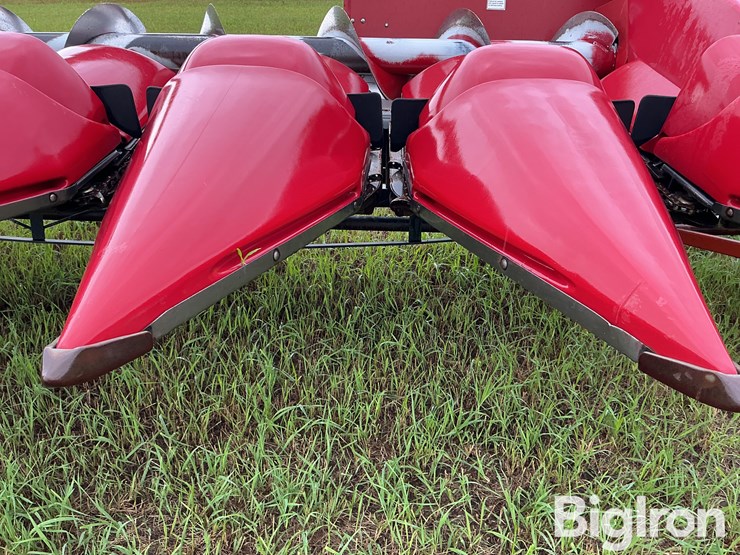 case-ih-3206-image-17