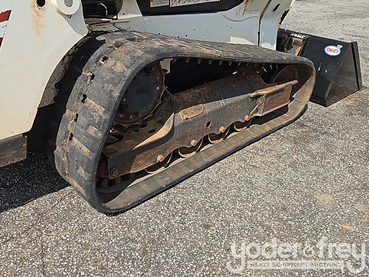 2023-bobcat-t550-image-16