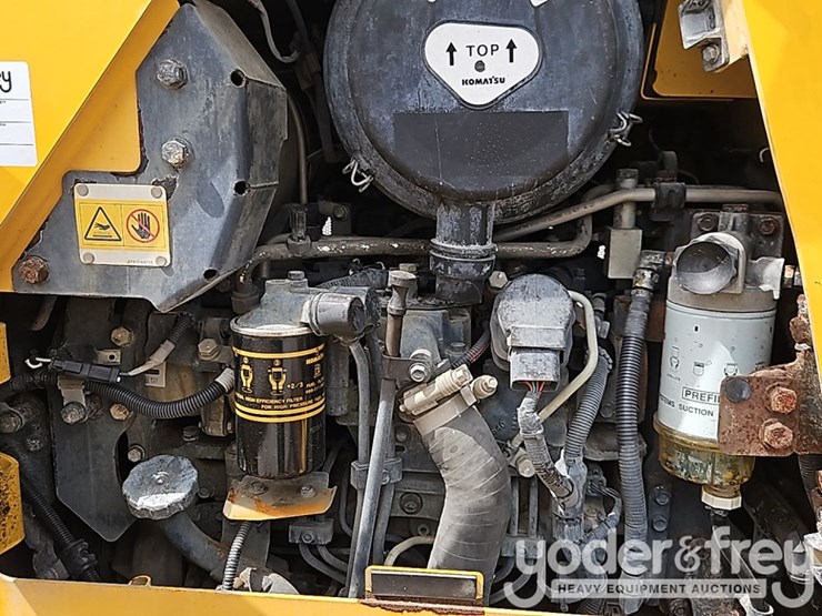 2023-komatsu-d39px-24-image-26