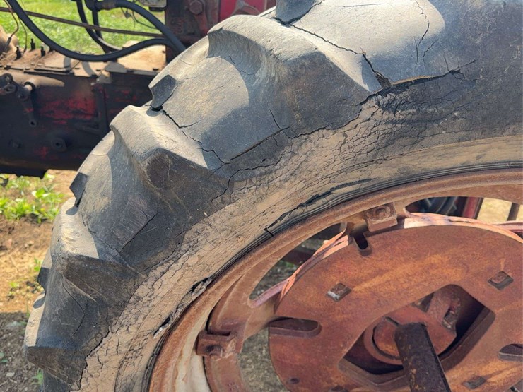 farmall-400-diesel-image-43