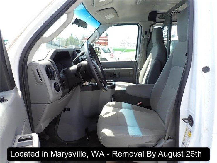 2011-ford-e250-image-4