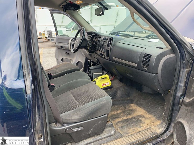 2007-chevrolet-silverado-1500-image-17