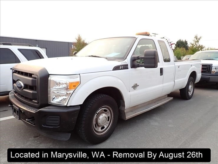 2012-ford-f250-xl-image-1