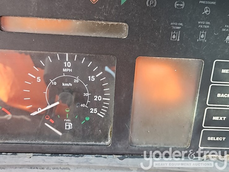 deere-624h-image-30