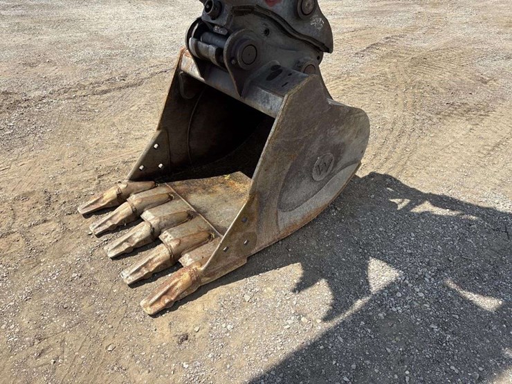 2019-wacker-neuson-et145-image-15