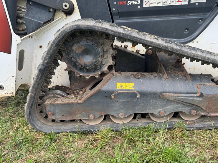 2021-bobcat-t76-image-21