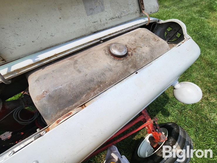 ford-850-image-15