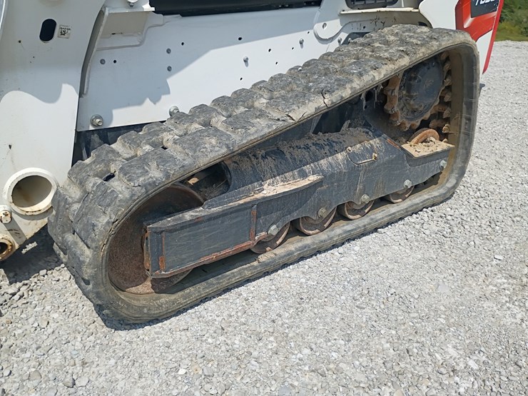 2024-bobcat-t650-image-38