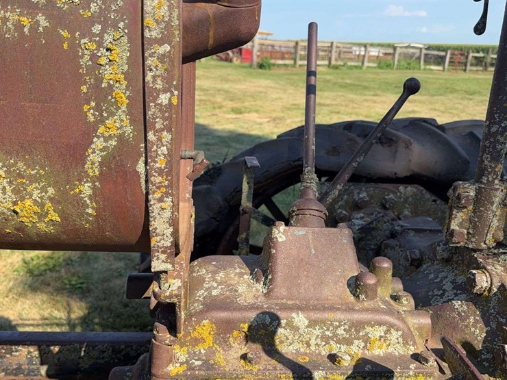 1931-farmall-f-30-duck-bill-image-34