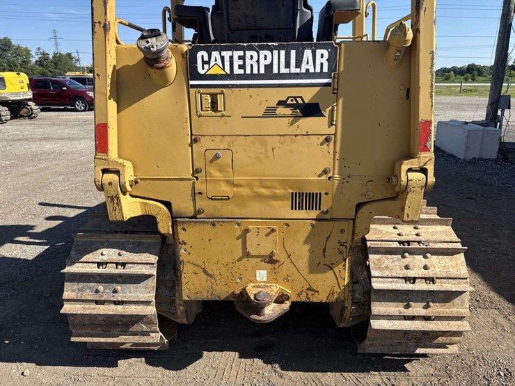 1998-caterpillar-d4c-xl-image-12
