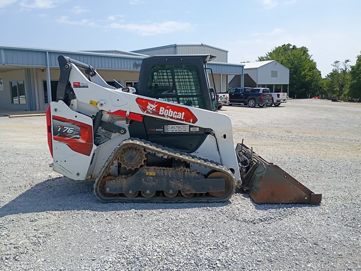 2023-bobcat-t76-image-11