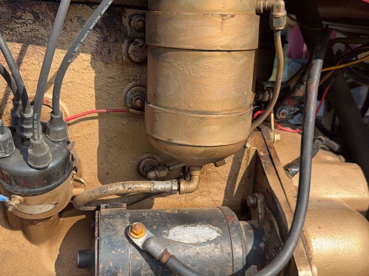 massey-ferguson-444-image-50