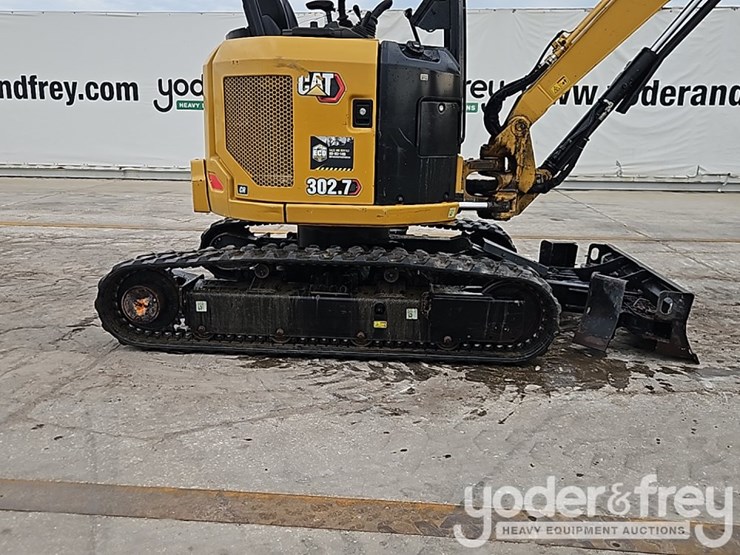 2023-caterpillar-302.7cr-image-8