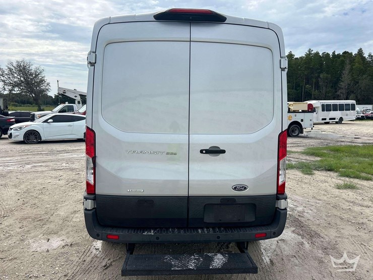 2020-ford-transit-image-34