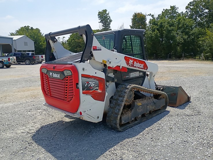 2023-bobcat-t76-image-9