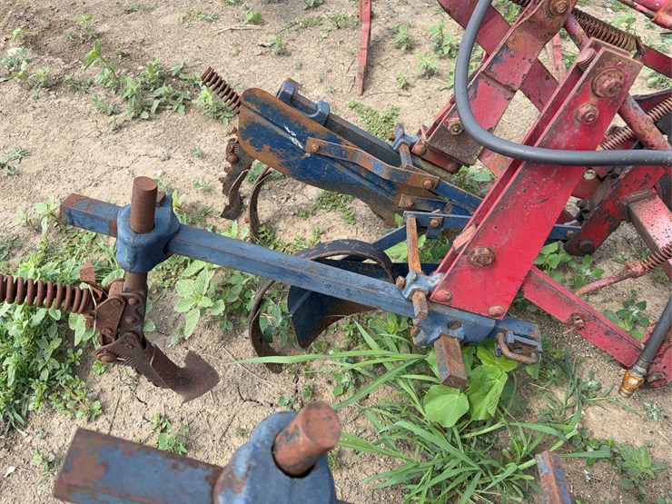 international-harvester-34-461-fast-hitch-mounted-cultivator-image-11