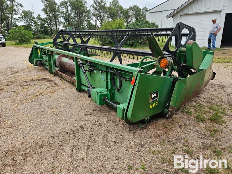 1995-john-deere-920-image-5