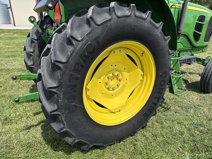 john-deere-7130-image-14