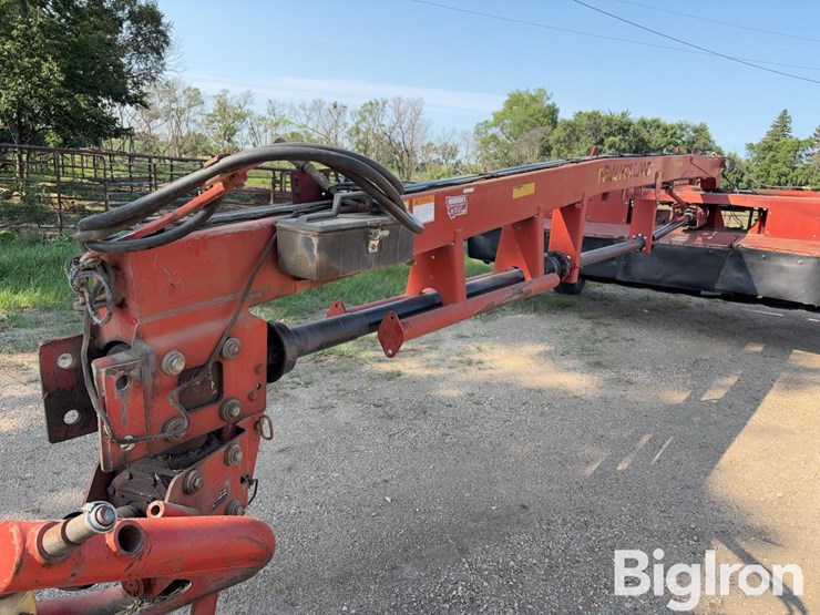 new-holland-1441-image-14