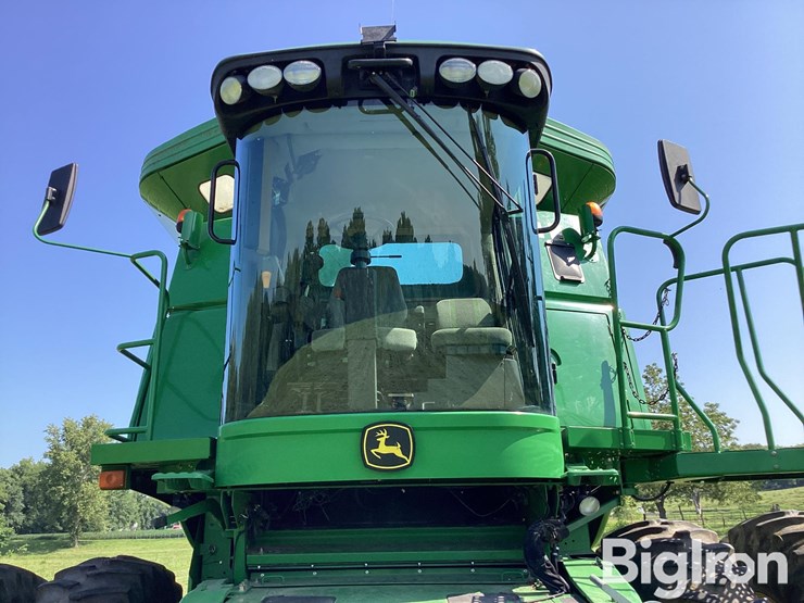2010-john-deere-9770-sts-image-13