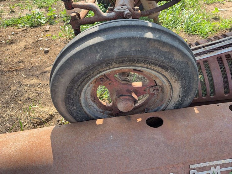 farmall-400-diesel-image-13