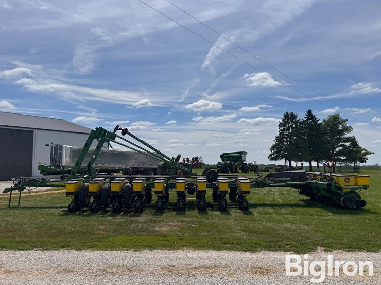 2003-john-deere-1770-image-8
