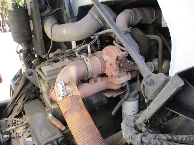 2005-freightliner-condor-image-5