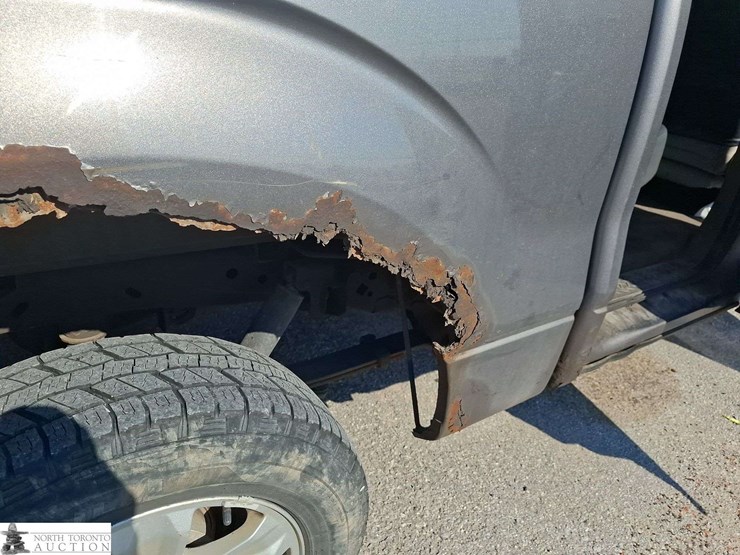 2010-ford-f150-image-30