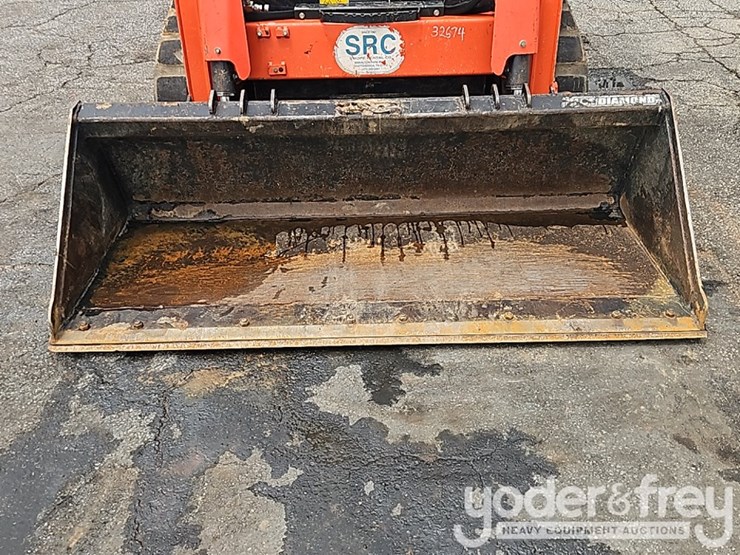 2024-kubota-svl65-2-image-10