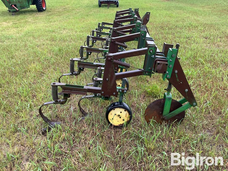 john-deere-825-image-4