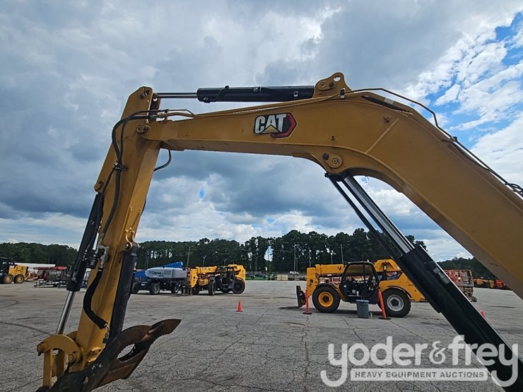 2023-caterpillar-306-cr-image-27