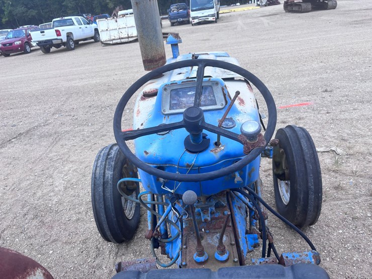 ford-3000-image-8