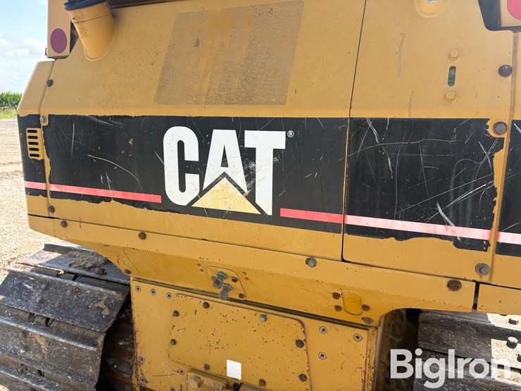 caterpillar-d5g-image-12