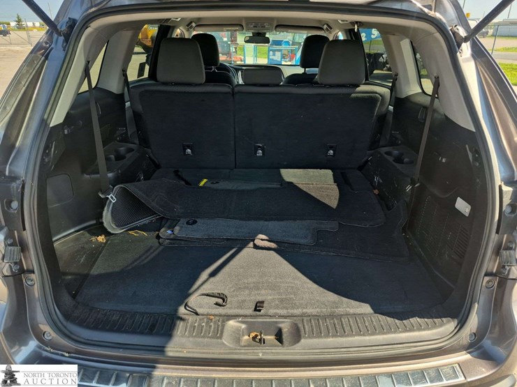 2017-toyota-highlander-image-24