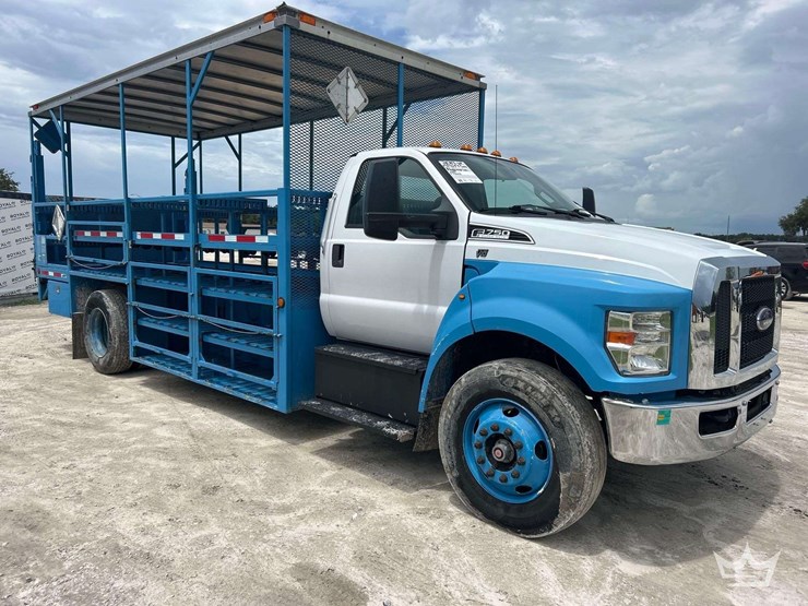 2019-ford-f750-image-2
