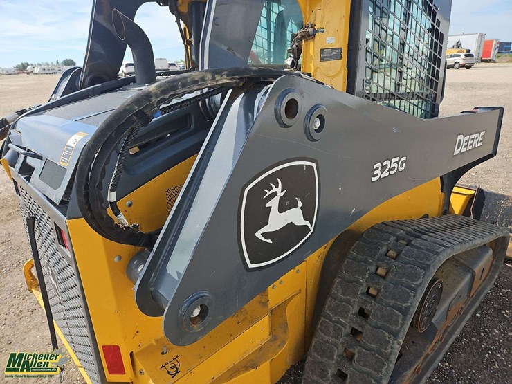 2024-deere-325g-image-13